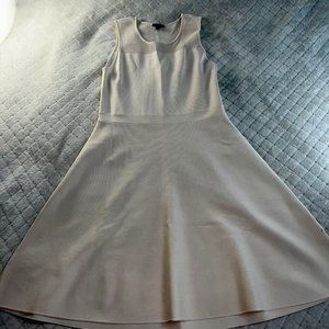 NWT Ann Taylor Petite Women's Cream Ponte Knit A-flare sleeveless Dress, Sz SP 